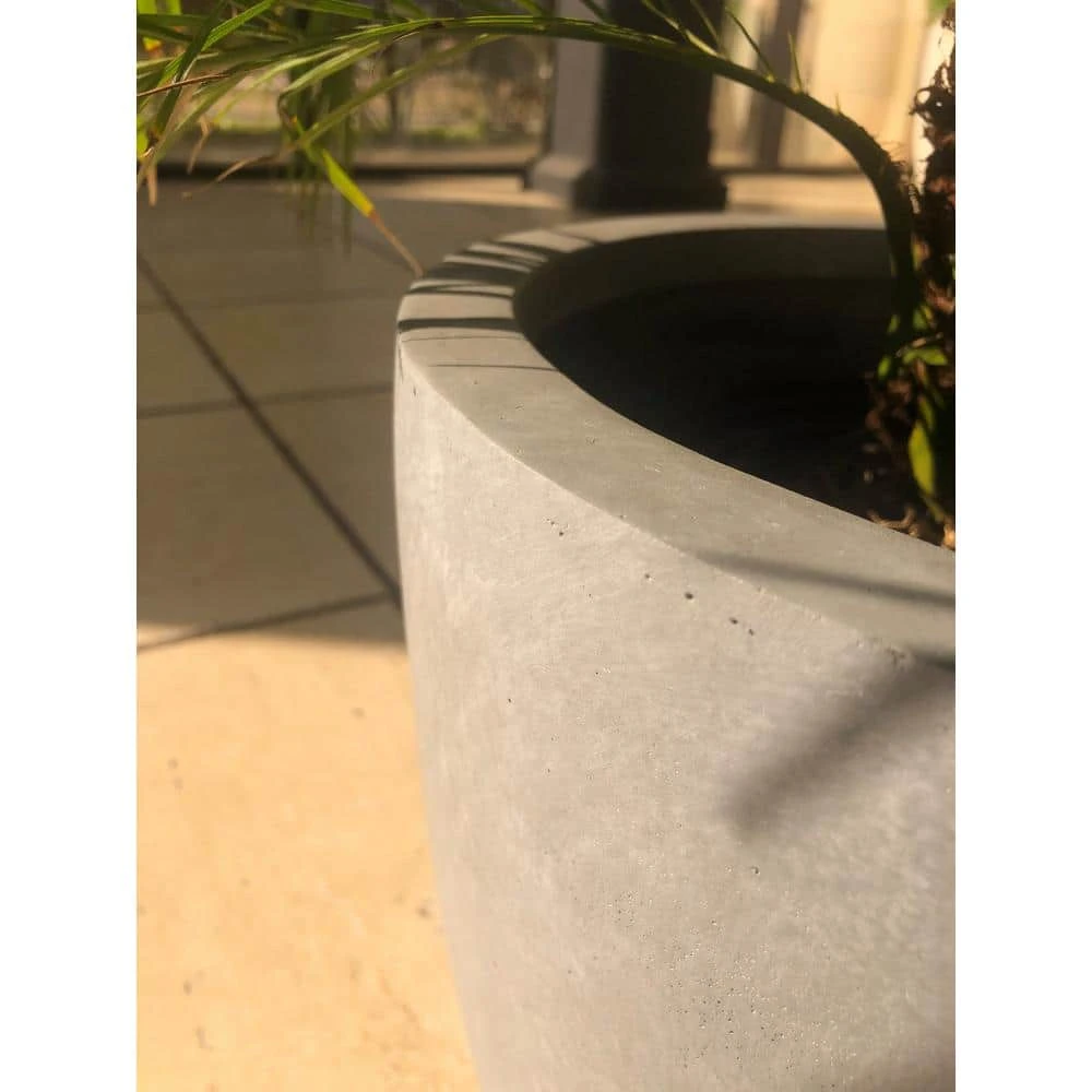 KANTE 10 in. W Round Slate Gray Concrete/Fiberglass Indoor Outdoor Elegant Planter - Image 2