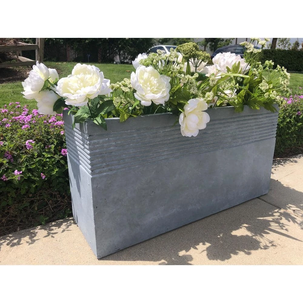 KANTE 31.5 in. L Slate Gray Lightweight Concrete Modern Rectangle Outdoor Planter - Image 4