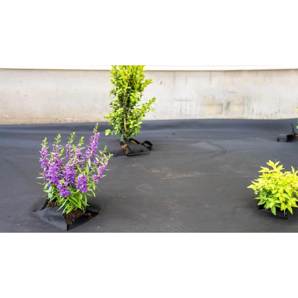 Vigoro 4 ft. x 100 ft. Weed Barrier Landscape Fabric - Image 9