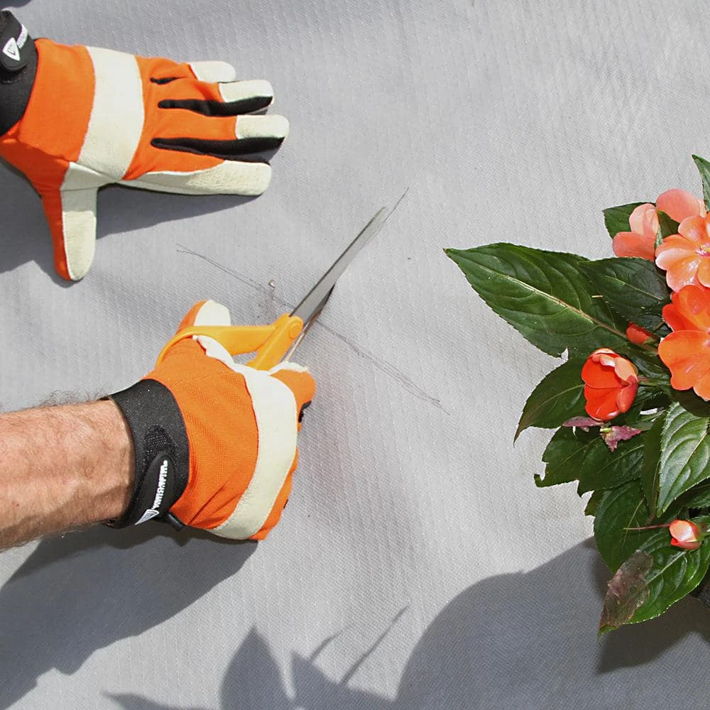 Vigoro 4 ft. x 100 ft. Matrix Grid Heavy-Duty Landscape Fabric (4-Pack) - Image 11