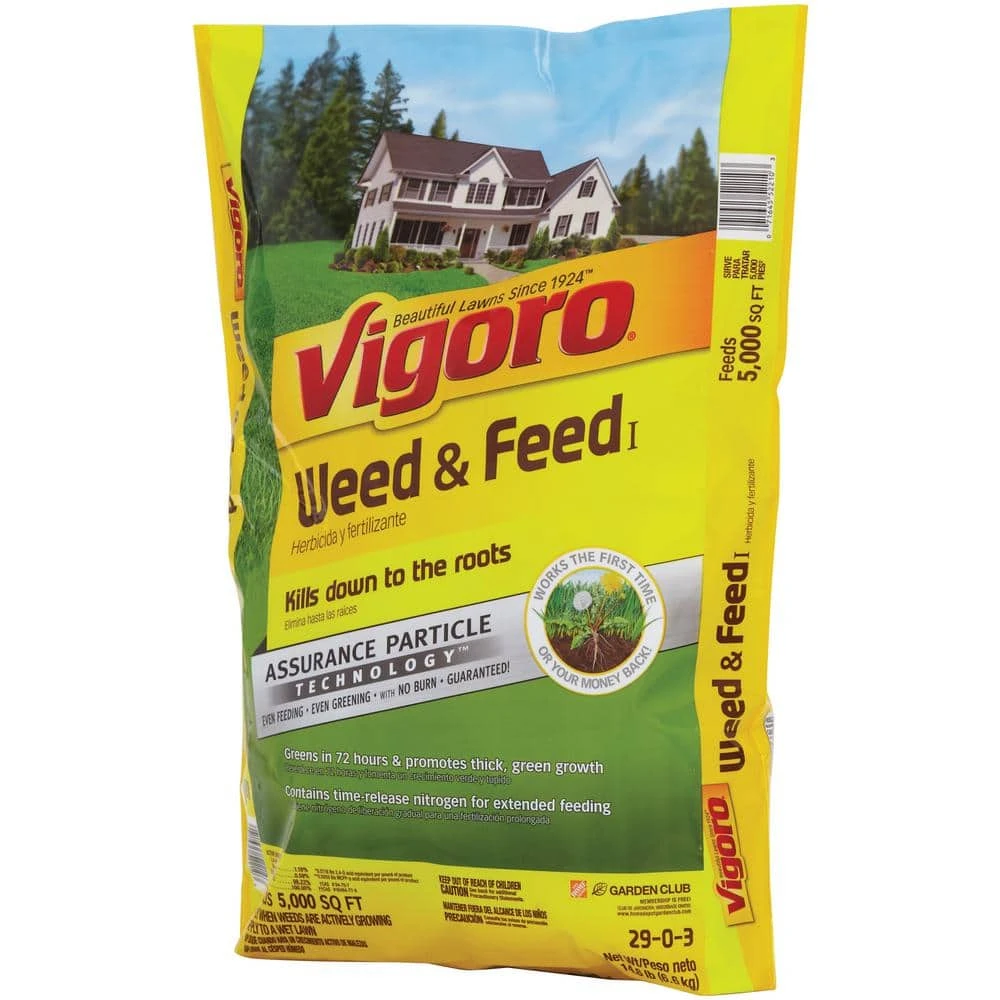 Vigoro 14.6 lbs. 5,000 sq. ft. Weed and Feed Weed Killer Plus Lawn Fertilizer - Image 2
